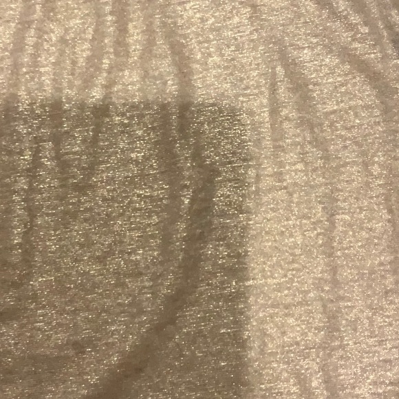 SHINY GOLD! - Picture 4 of 4